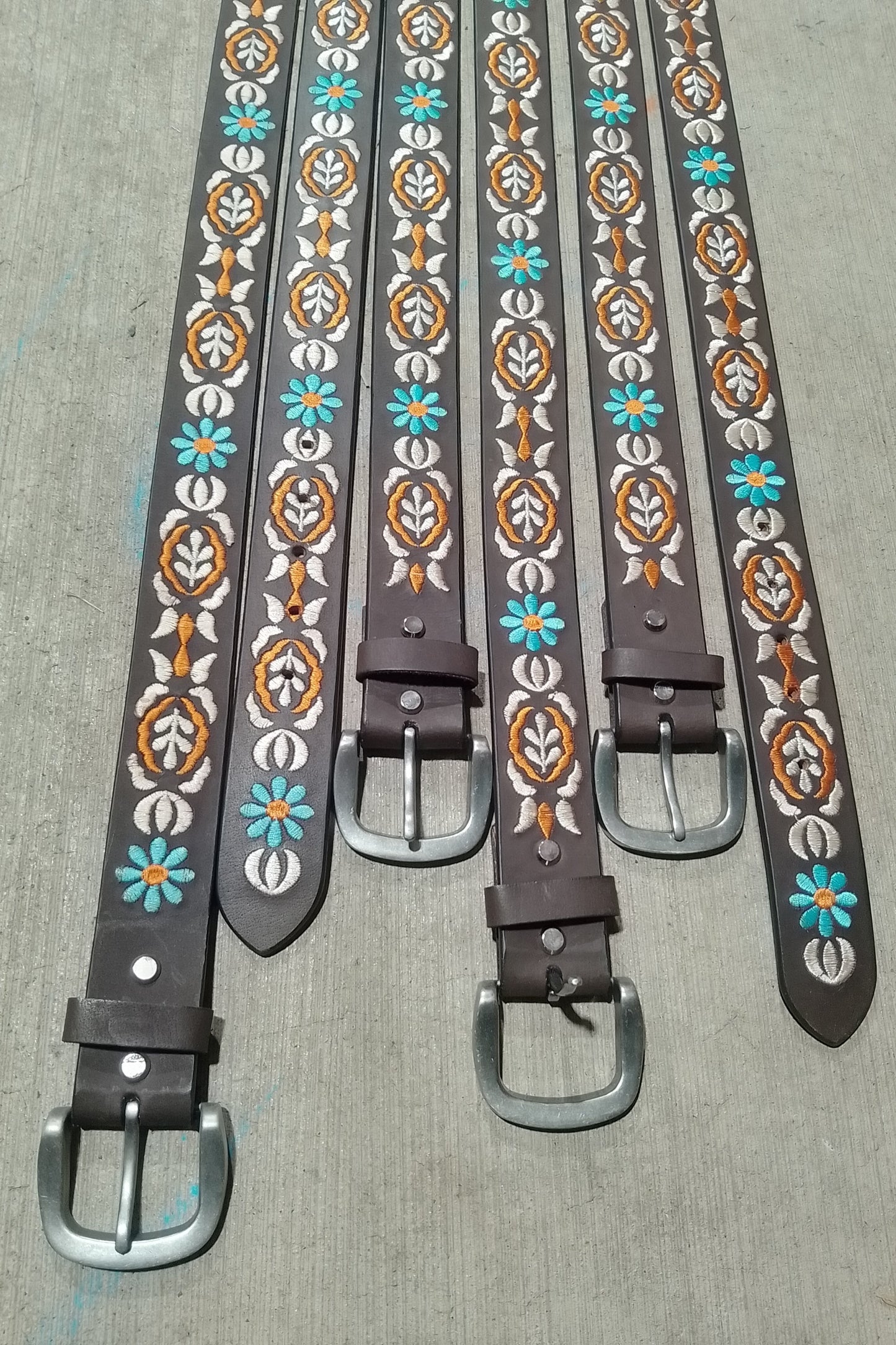 Belt Lydia
