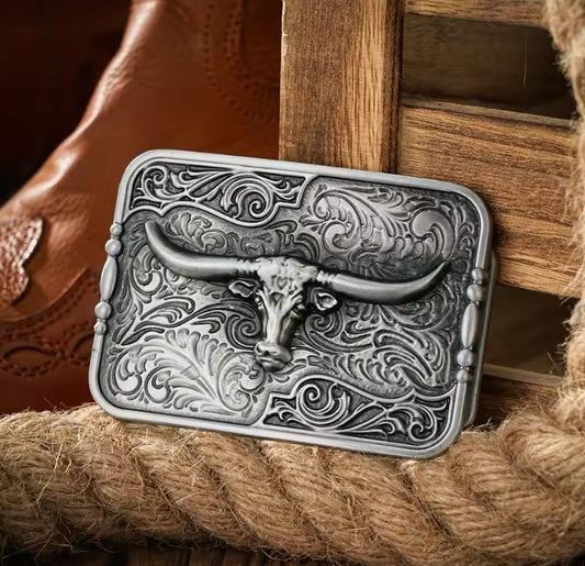 Buckle Longhorn scroll detail